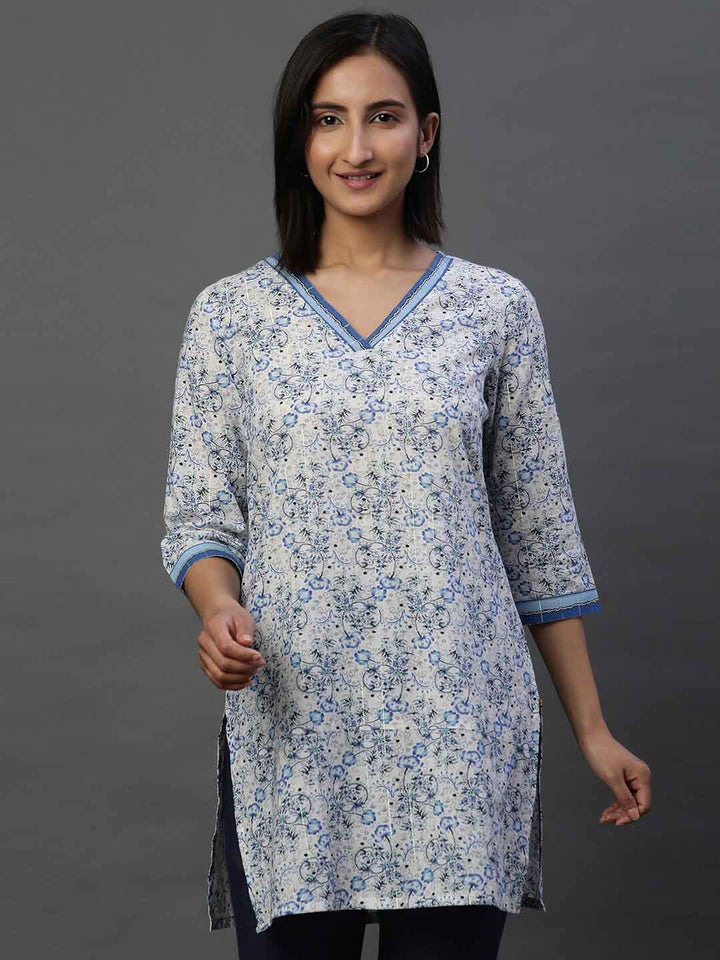 AURELIA Floral Printed V-Neck Straight Kurti
