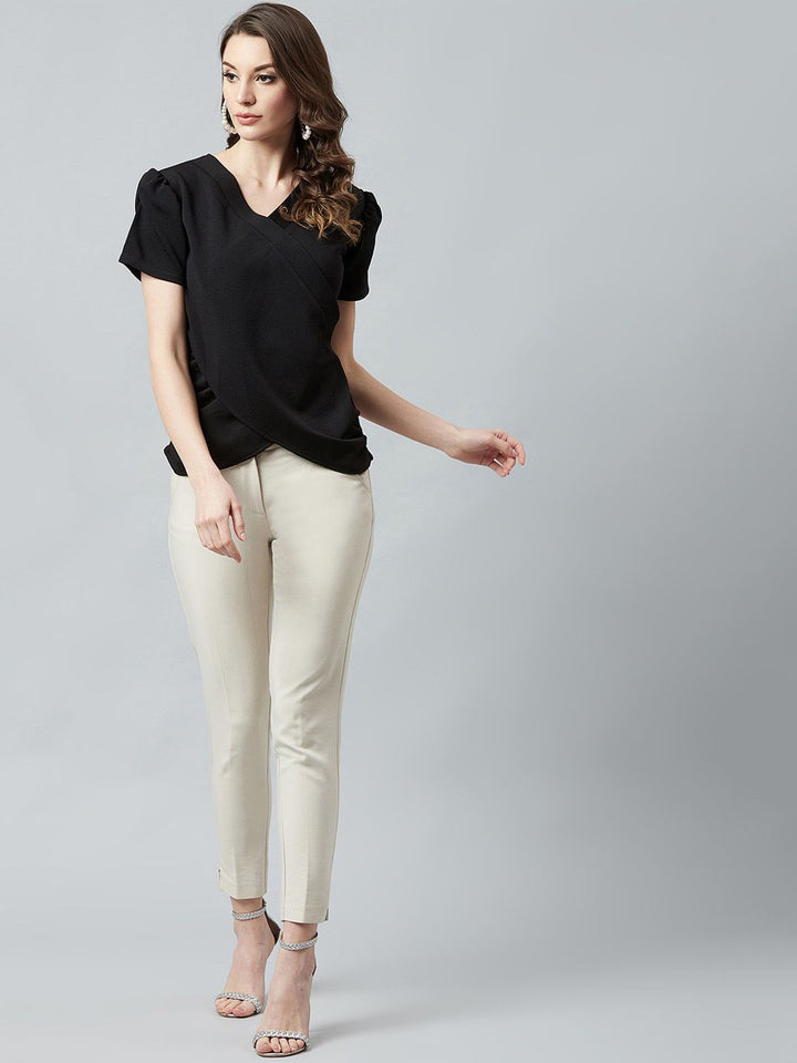 Athena Black Wrap Top dengan Lengan Puffed