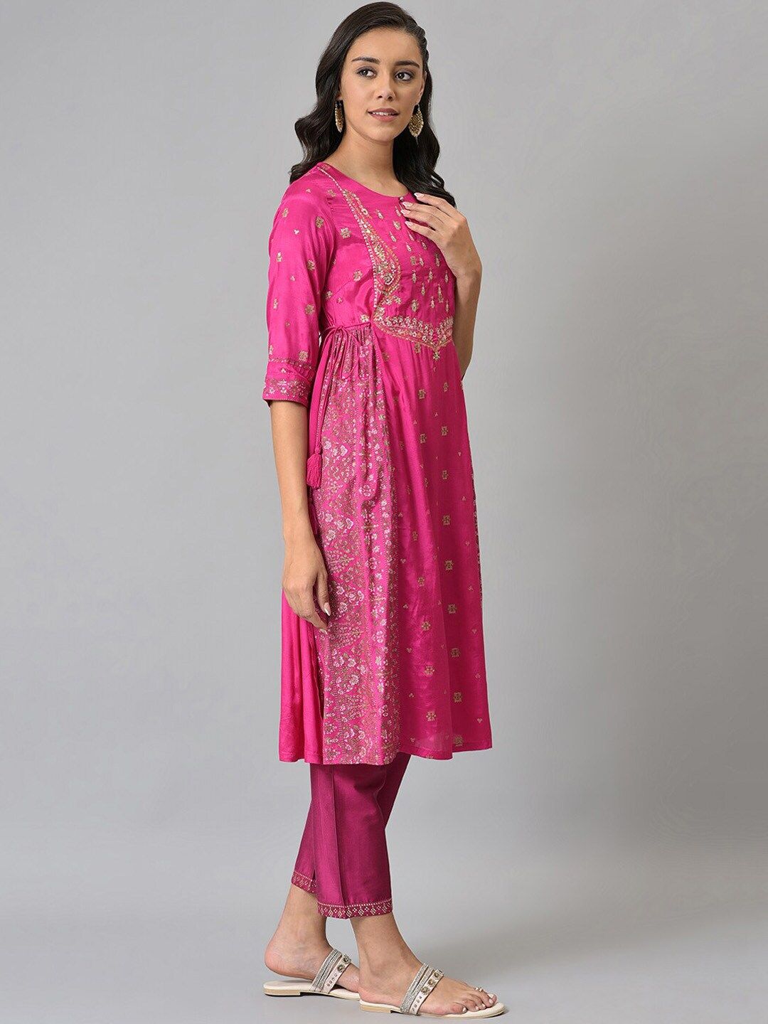 W Women Pink Ethnic Motifs Embellished Handloom Anarkali Kurta