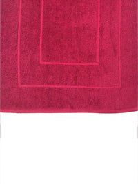 BOMBAY DYEING Maroon Textured Pure Cotton Anti Skid Bath Rugs