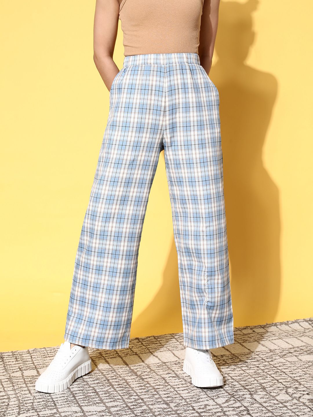 Berrylush Women Checked Relaxed High-Rise Trousers