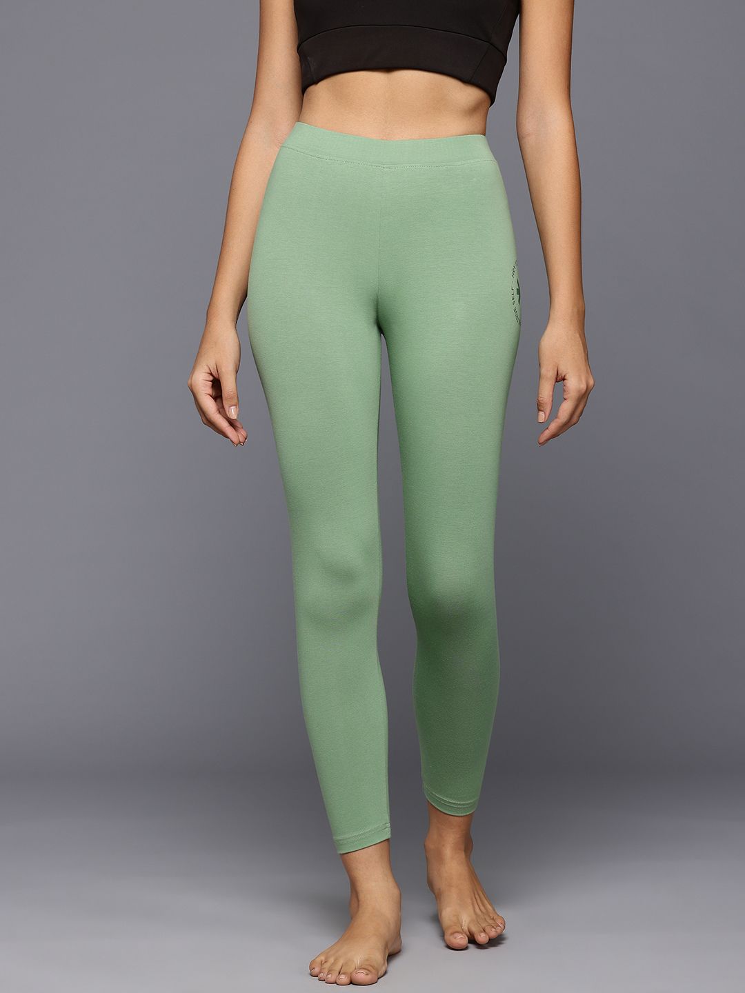 HRX by Hrithik Roshan Women Cropped Yoga Tights