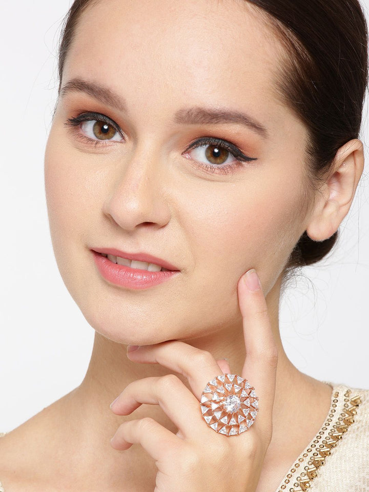 Priyaasi Rose Gold-Plated Advert Pekeliling Cincin Jari Laras Buatan Pekeliling