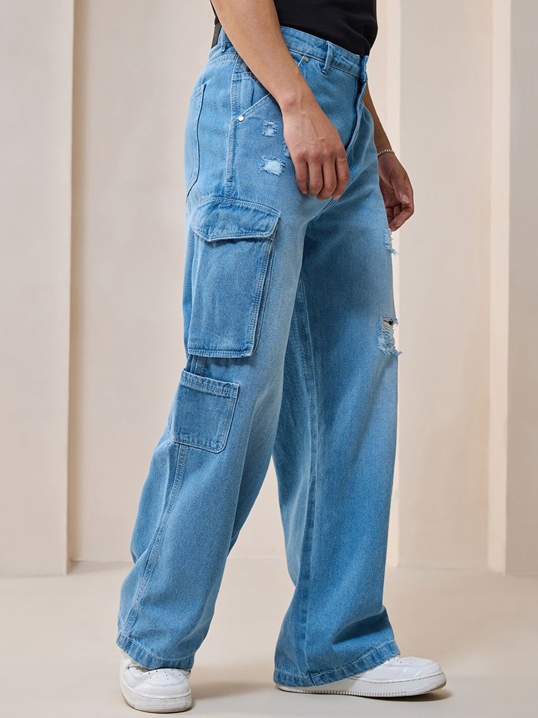 Bewakoof Straight Fit High-Rise Mildly Distressed Light Fade Organic Cotton Baggy Jeans