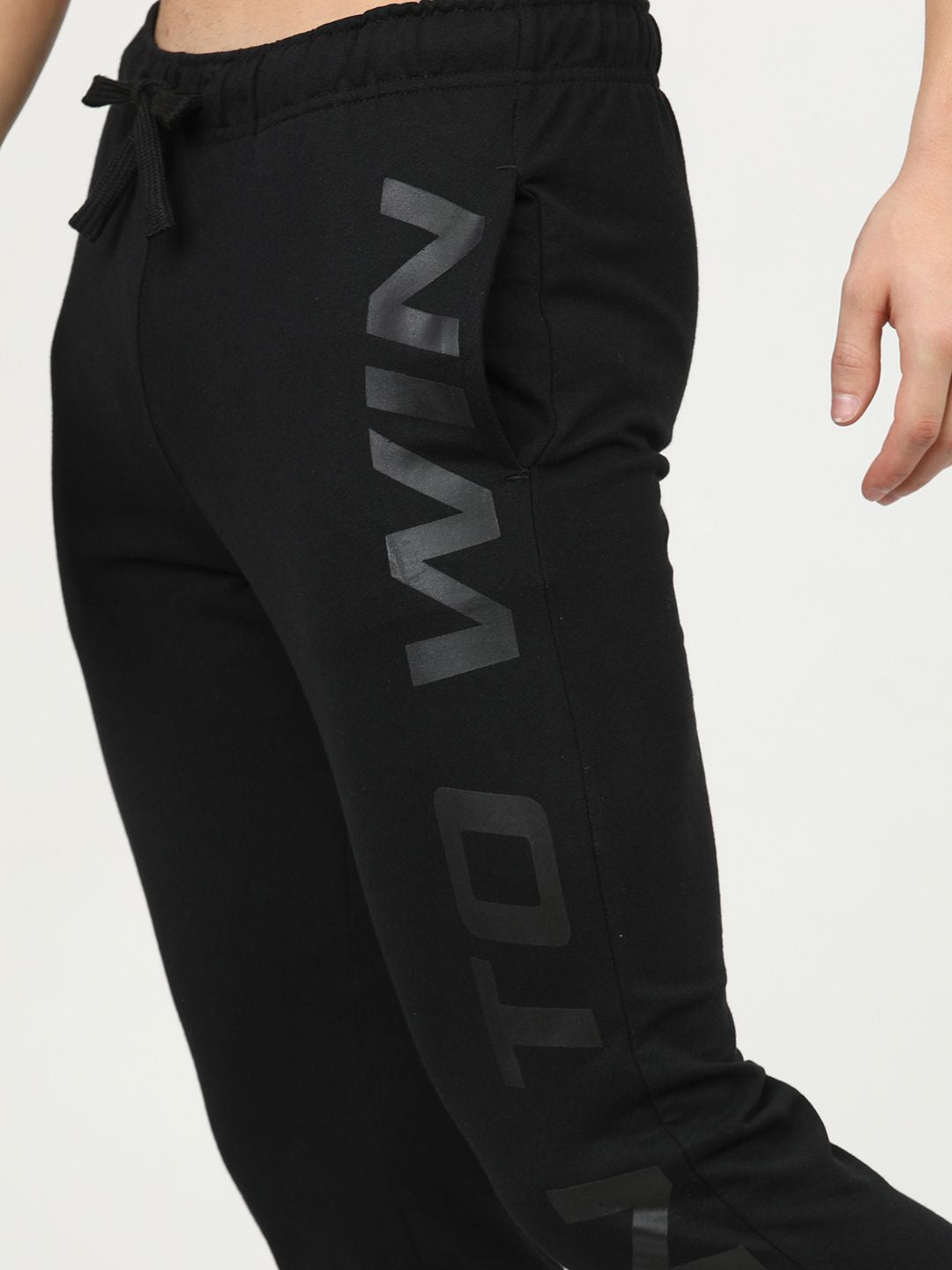 HIGHLANDER Men Black Solid Slim-Fit Track Pants