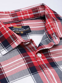 The Indian Garage Co Men Red Comfort Tartan Checks Checked Casual Shirt