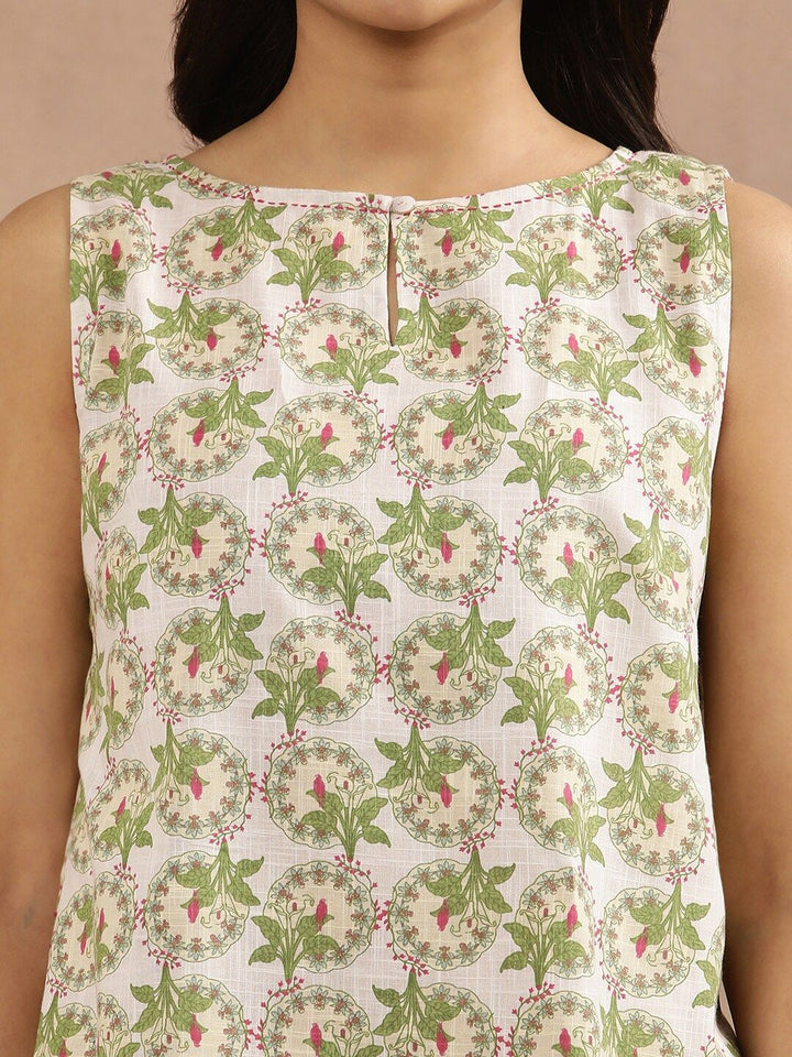 W Floral Printed Keyhole Neck Pure Cotton Top