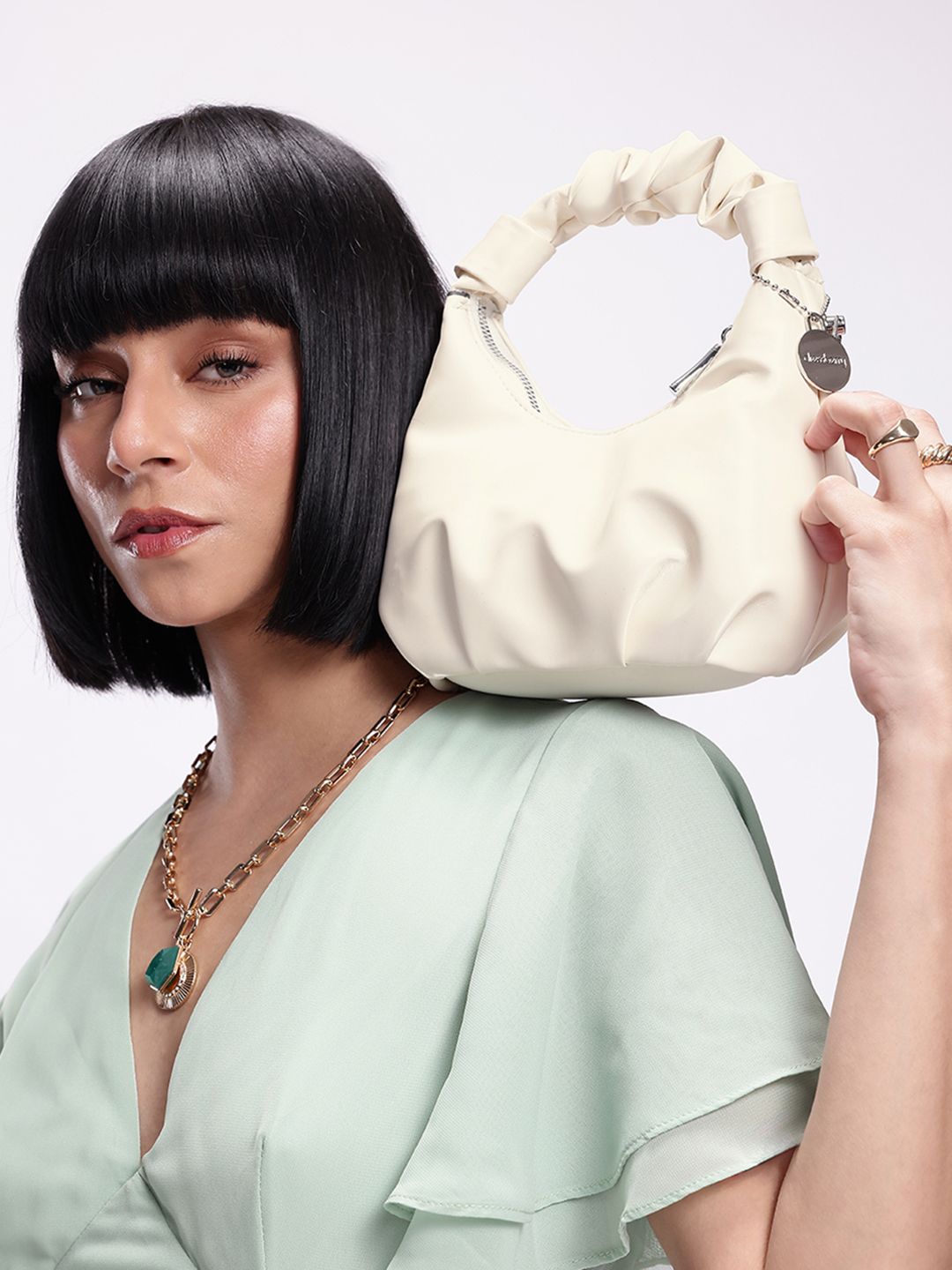 DressBerry Structured Handheld Bag