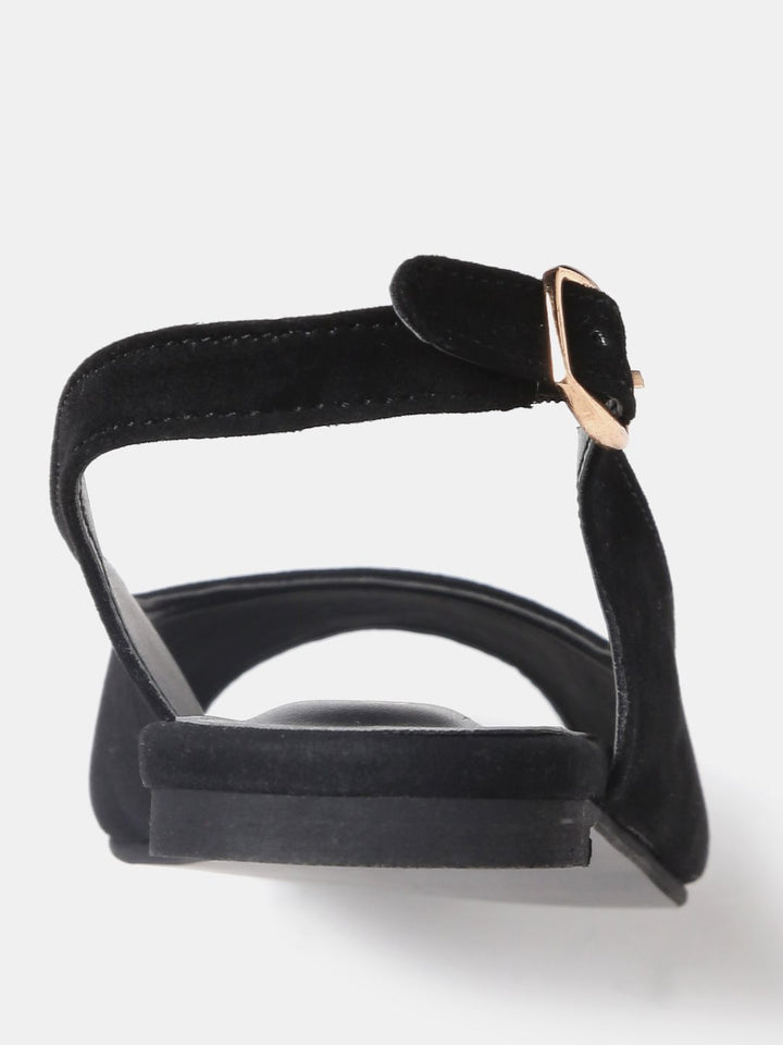 DressBerry Women Black Solid Flats