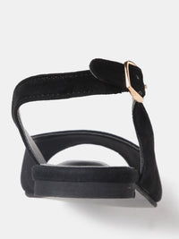 DressBerry Women Black Solid Flats
