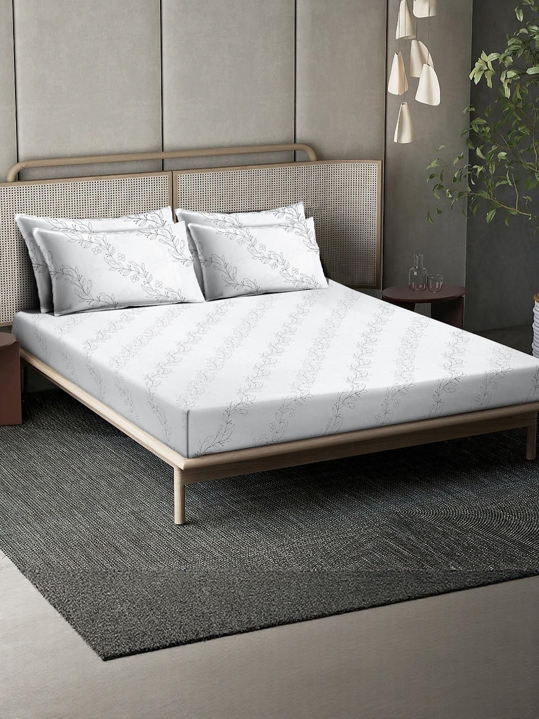 KLOTTHE Off White Printed Flat 400TC Kapas Tulen Cadar Super King & 4 Sarung Bantal