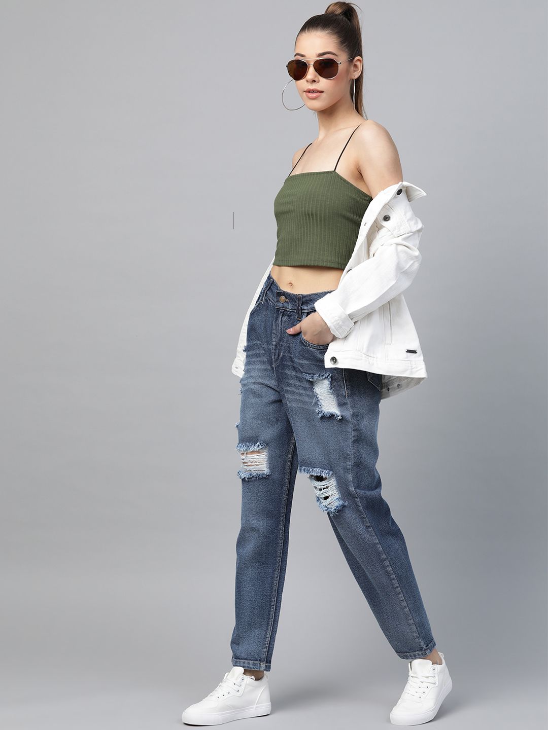 SASSAFRAS Women Blue Pure Cotton Comfort Fit High-Waist Highly Distressed Jeans