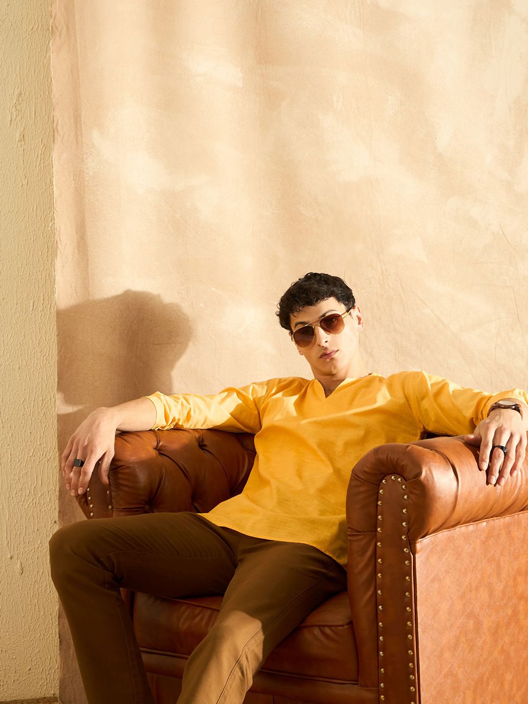 Dennison Men Kurta kasual pepejal kuning
