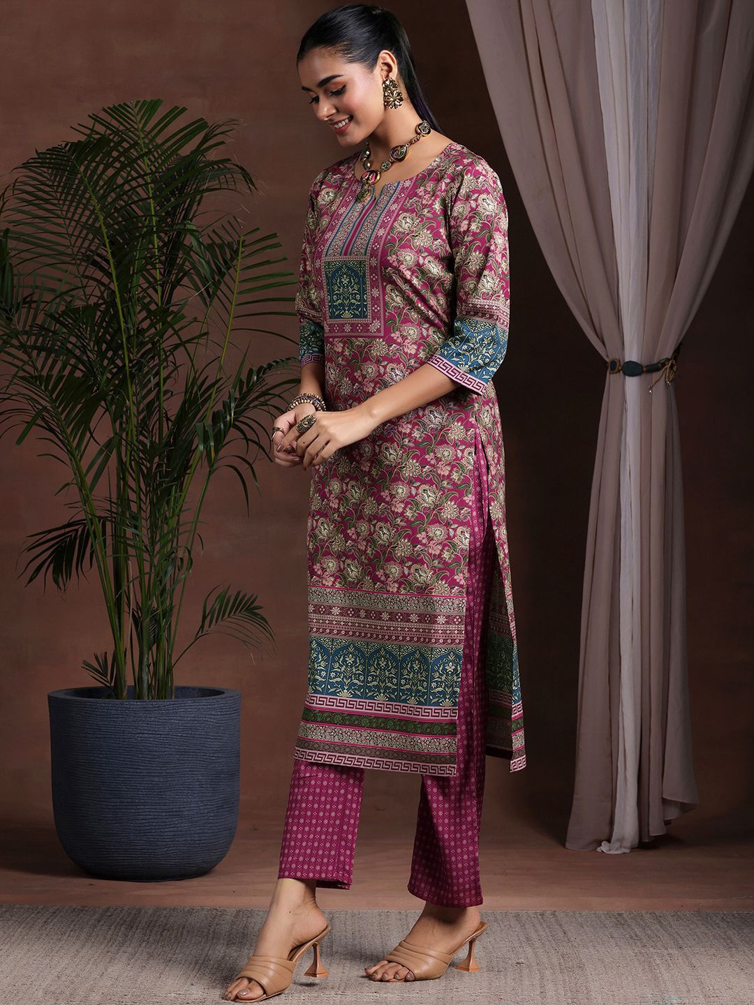 Libas Women Floral Printed Notched Neck Straight Kurta With Trousers & Dupatta