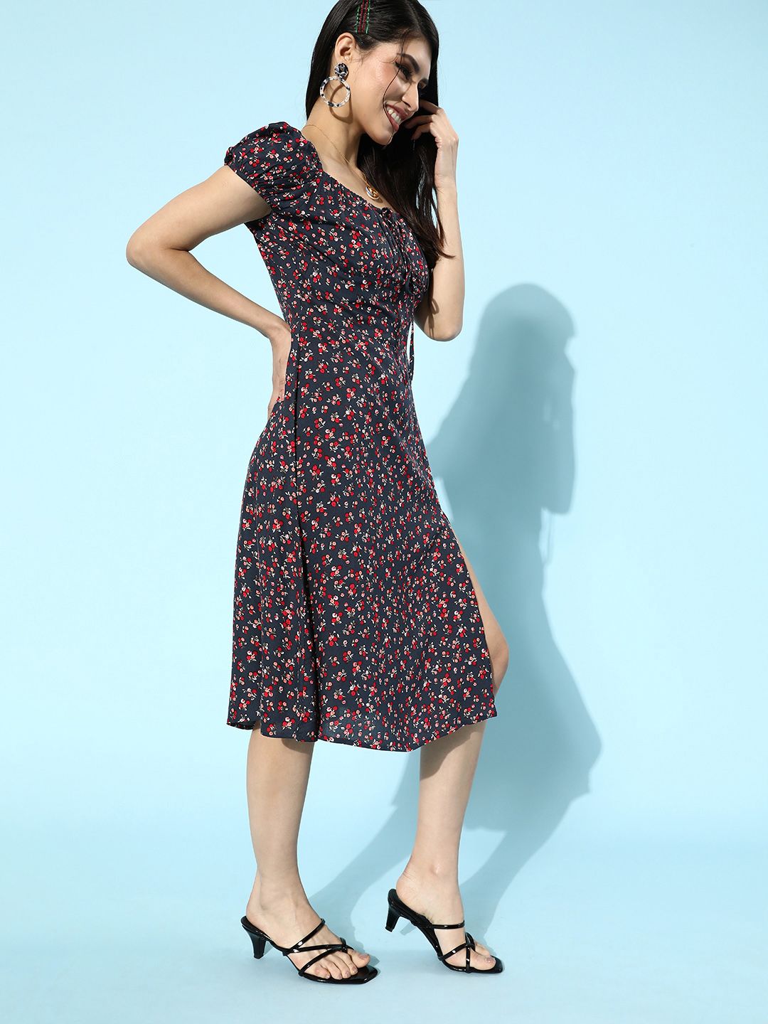 Berrylush Navy Blue Ditsy Floral Print A-Line Midi Dress
