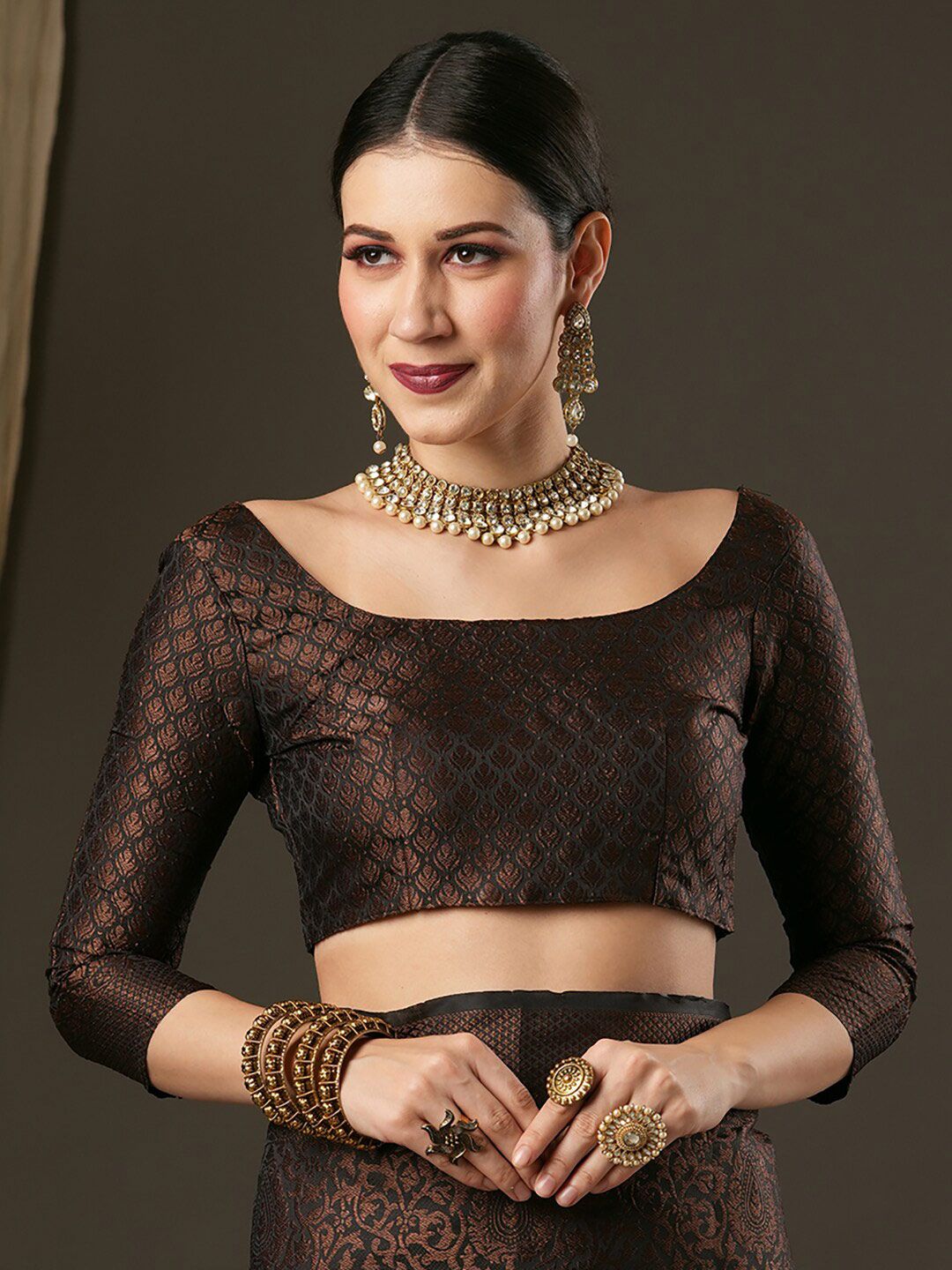 Saree mall Black & Gold-Toned Woven Design Zari Silk Blend Banarasi Sarees
