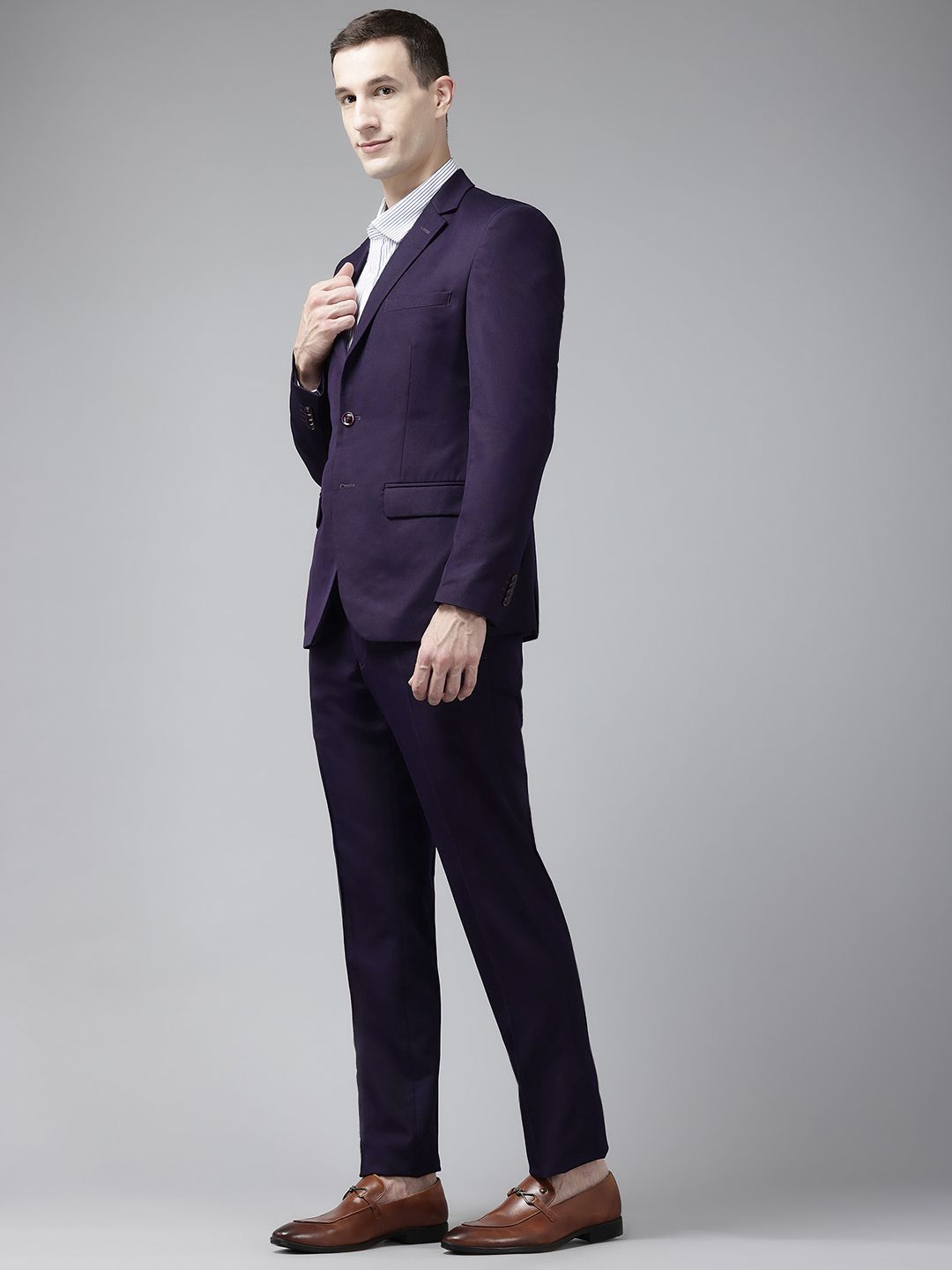 Park Avenue bertelur Lapel Collar Slim Fit 2 Piece Formal Suit