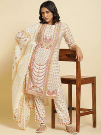 W Floral Printed Straight Kurta With Trousers & Dupatta