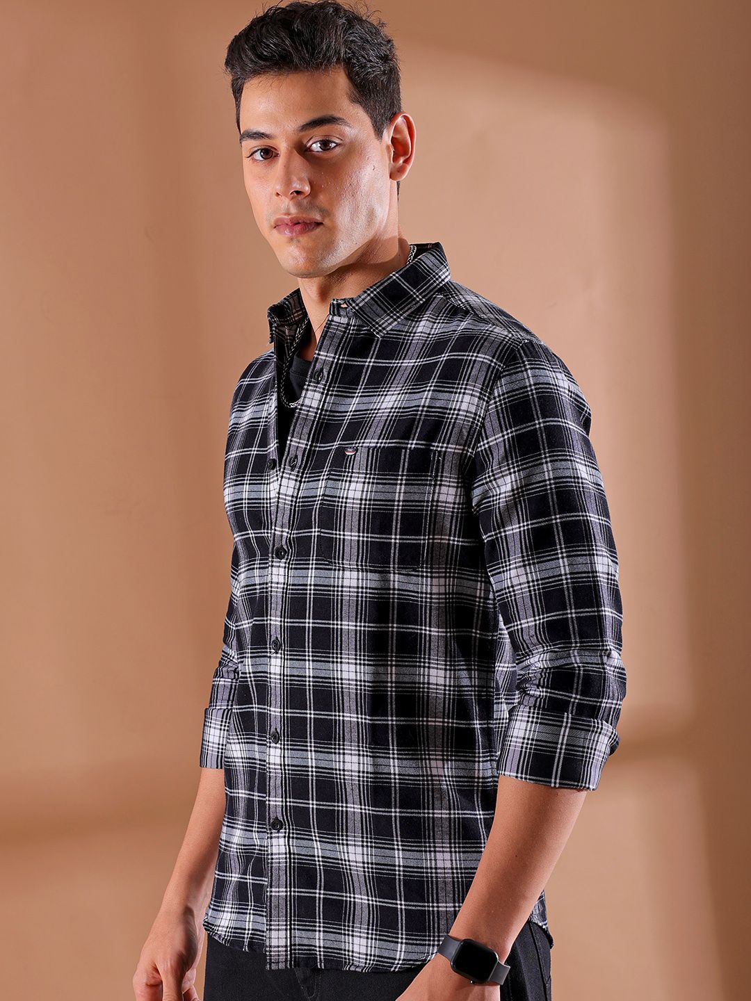 The Indian Garage Co Men Slim Fit Buffalo Checks Opaque Checked Casual Shirt