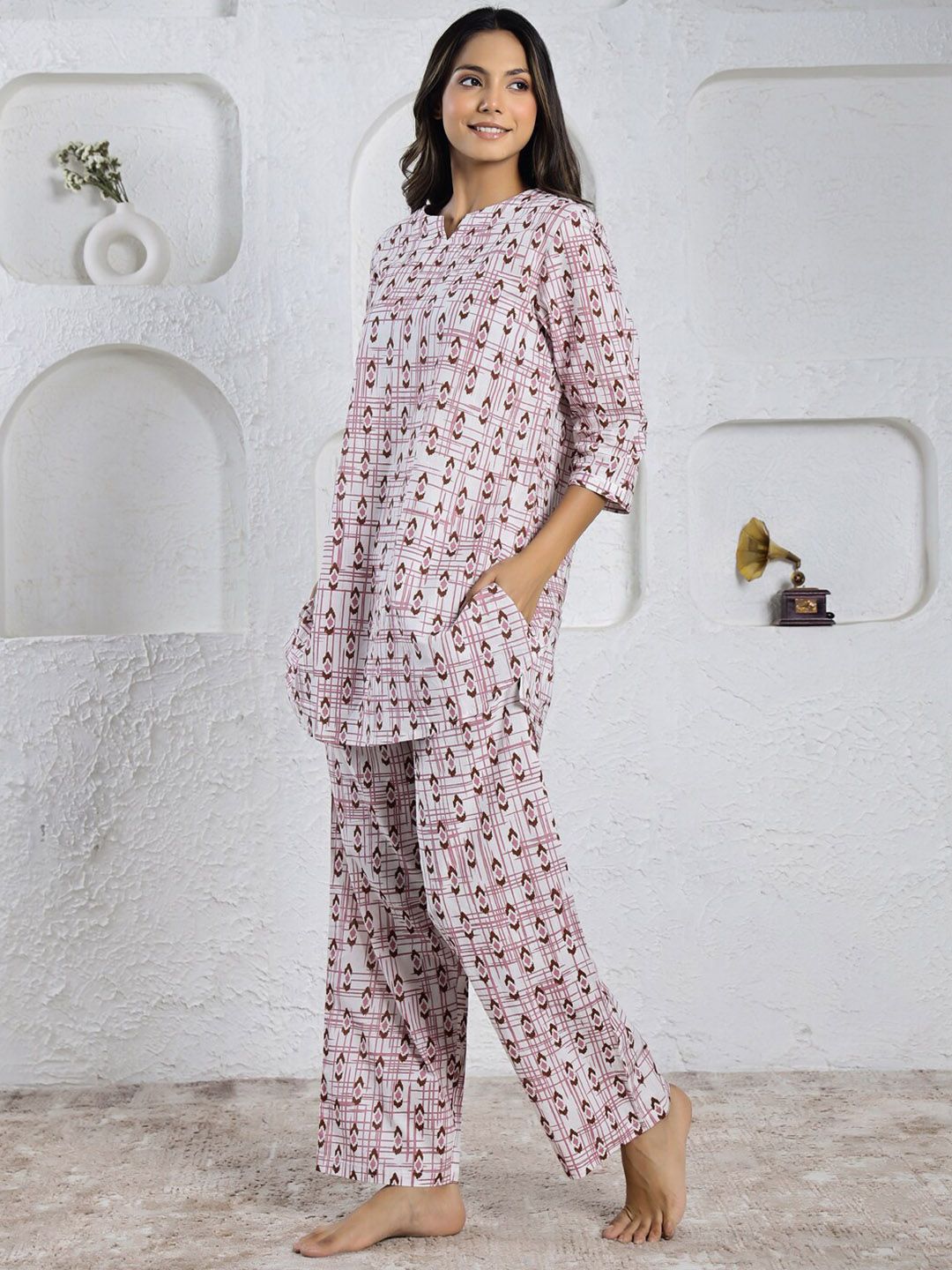 SANSKRUTIHOMES Pink Ethnic Motifs Printed Pure Cotton Night suit