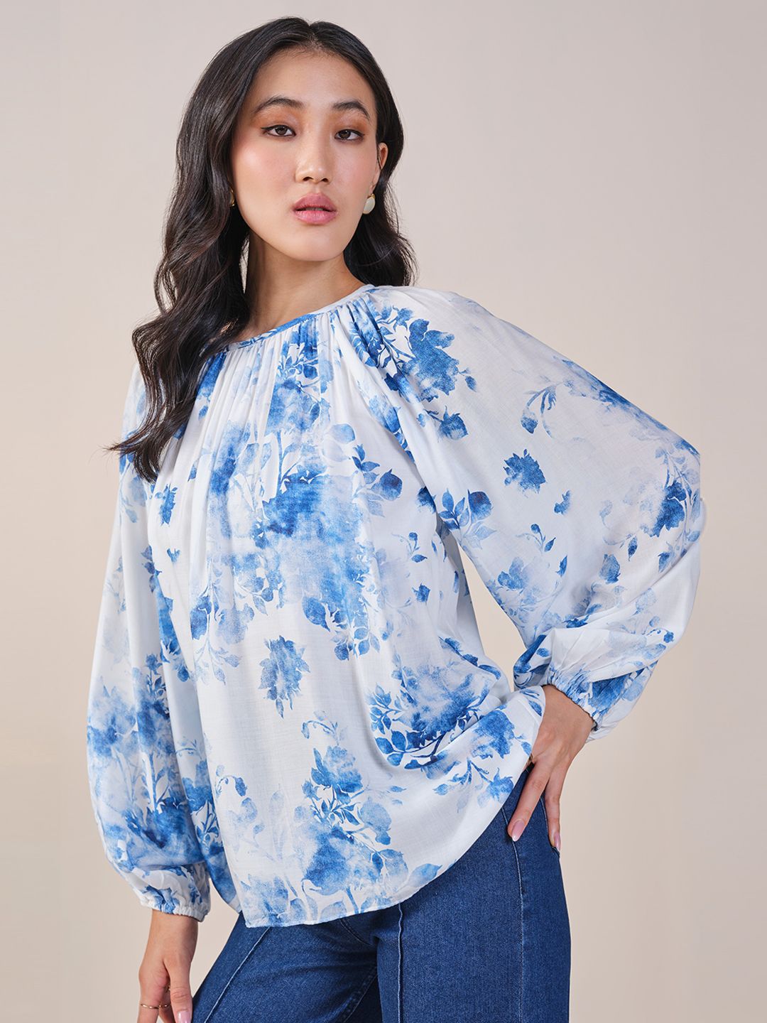AND Round Neck Floral Printed Top