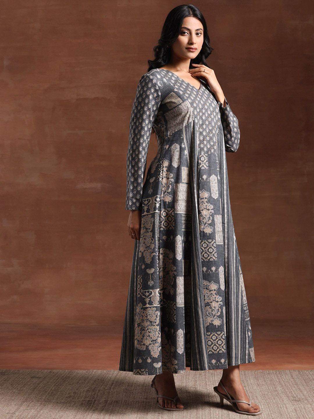 Libas Floral Print V-Neck Linen Maxi Dress