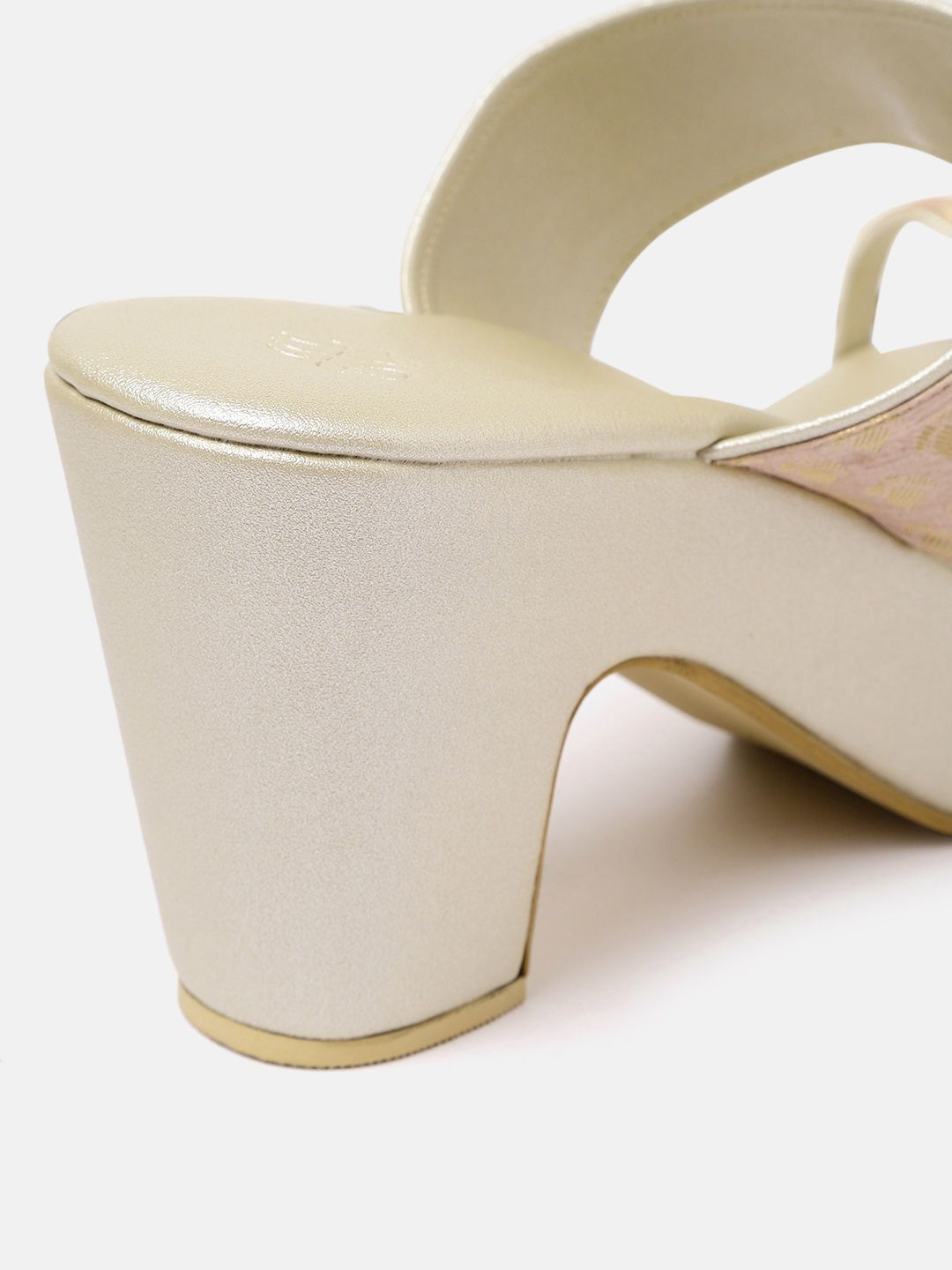 House of Pataudi Women Mauve & Gold-Toned Ethnic Platform Heels