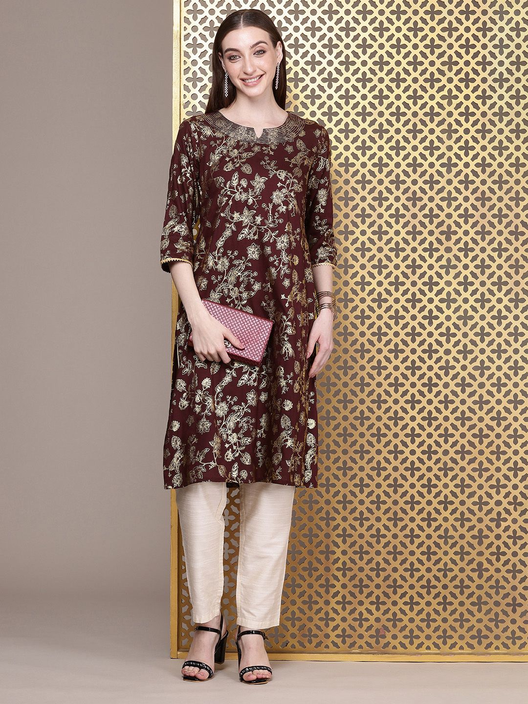 House of Pataudi Floral Printed Thread Work Detail Jashn Kurta