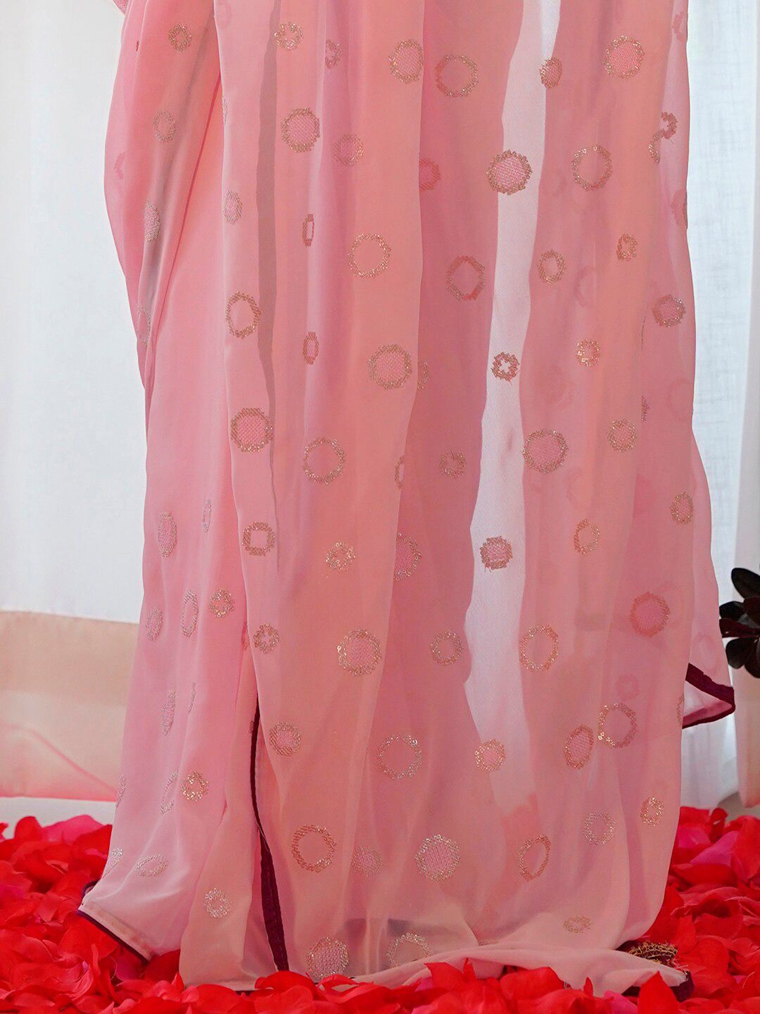 Saree mall Embellished Sequinned Pure Georgette Saree