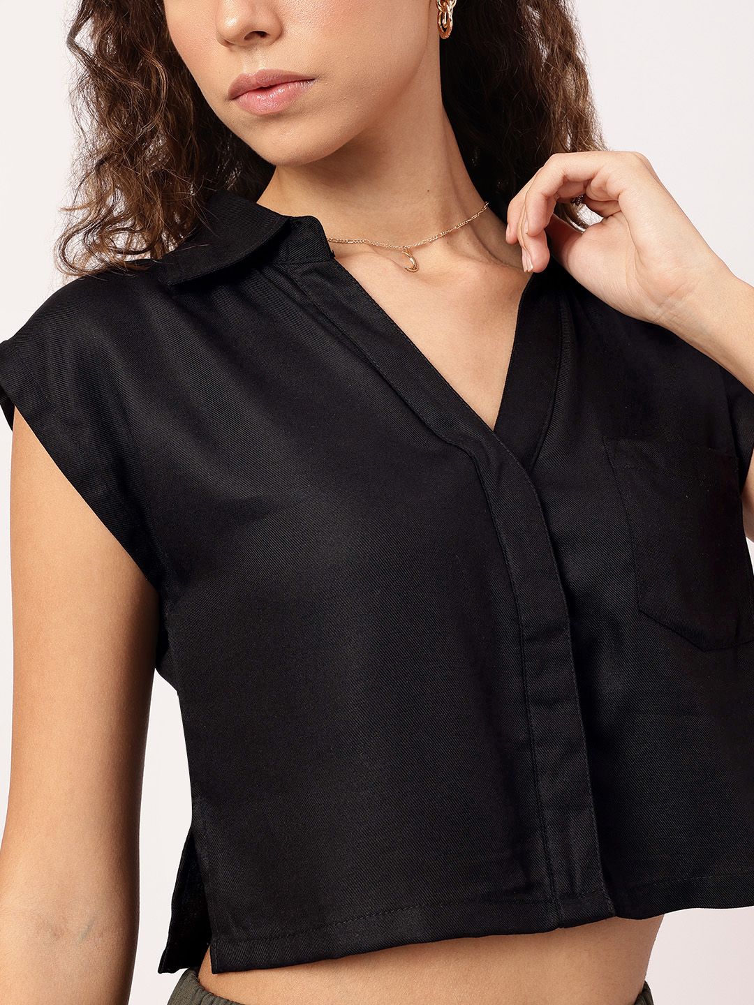 DressBerry Effortless Chic Shirt-Style Top