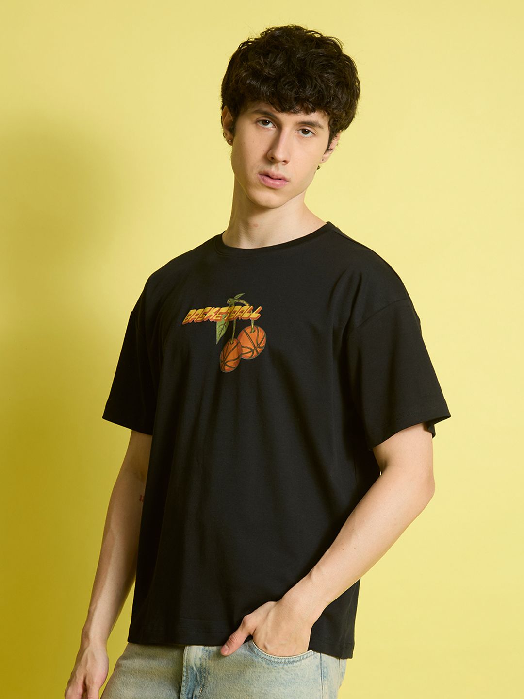 Bene Kleed Men Printed Extended Sleeves Applique T-shirt