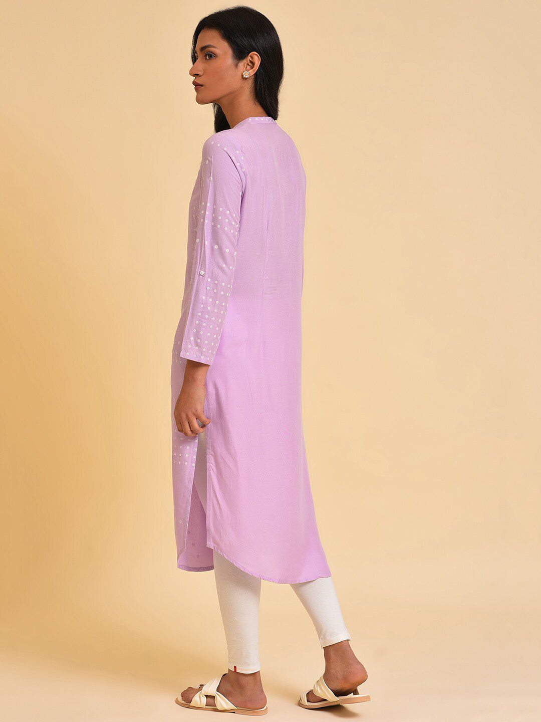 W Women Purple Geometric Thread Work Kurta