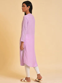 W Women Purple Geometric Thread Work Kurta