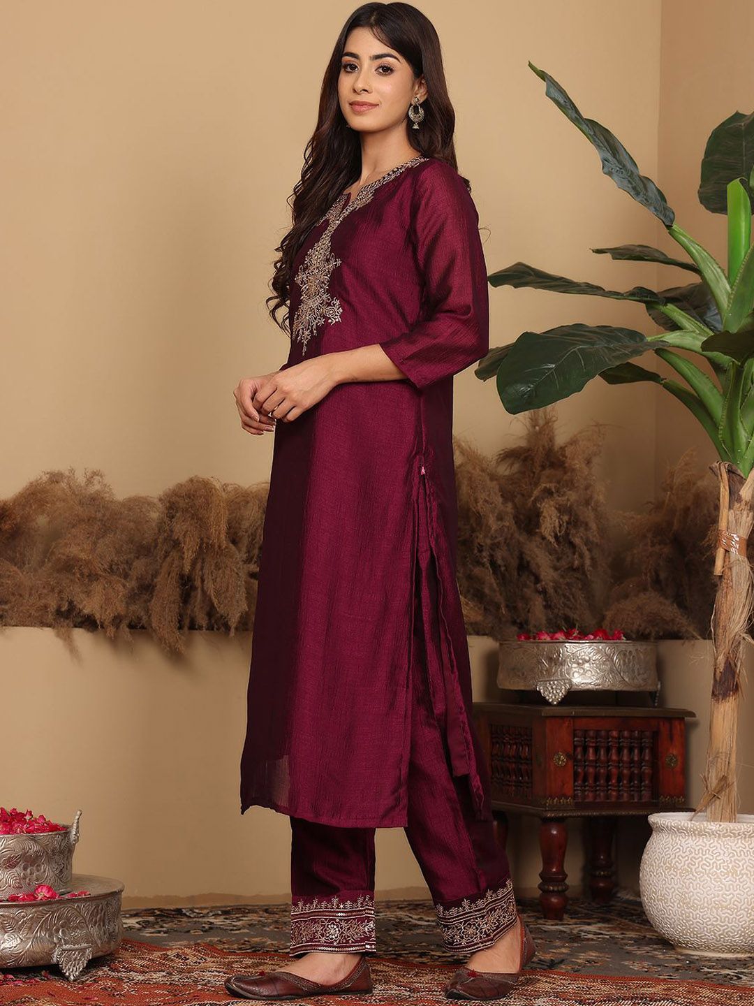 Varanga Ethnic Motifs Embroidered Regular Kurta with Trousers & Dupatta
