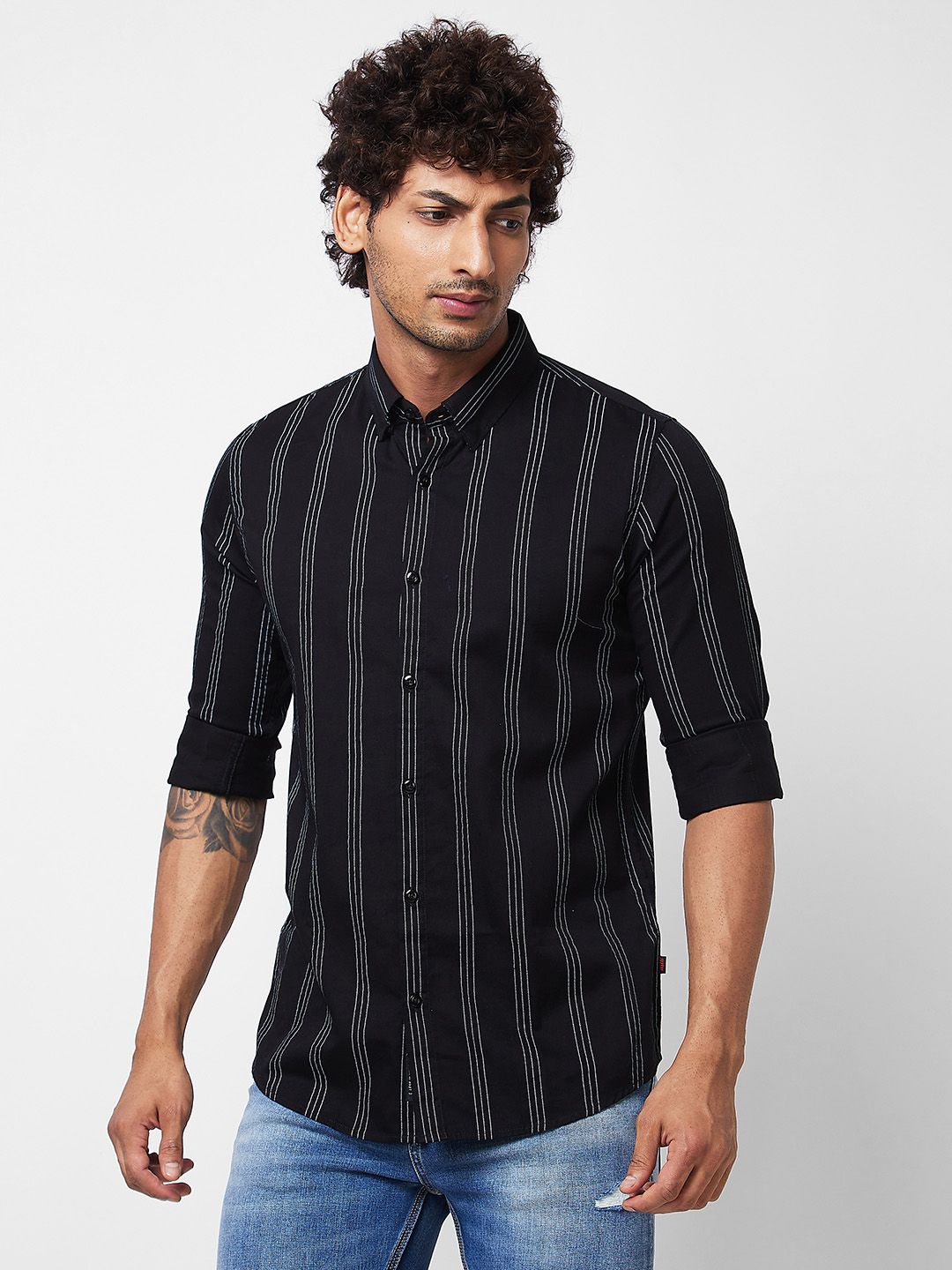 SPYKAR Vertical Stripes Spread Collar Long Sleeves Cotton Casual Shirt
