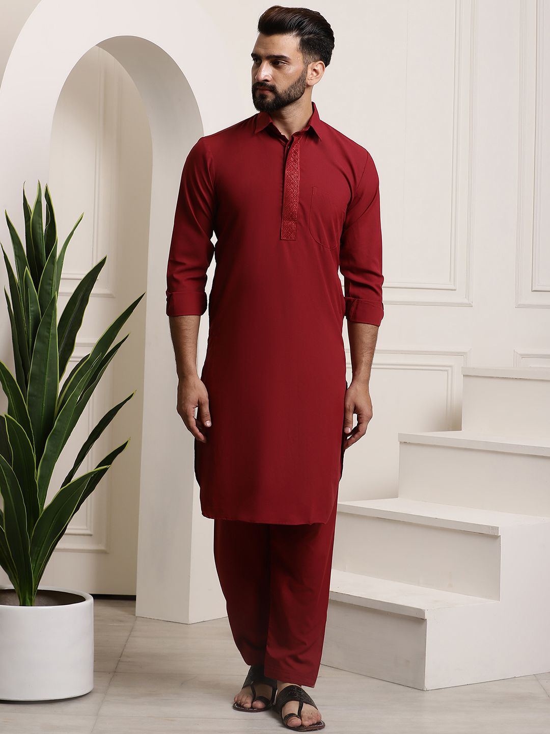 SOJANYA Thread Work Pathani Kurta with Pyjamas