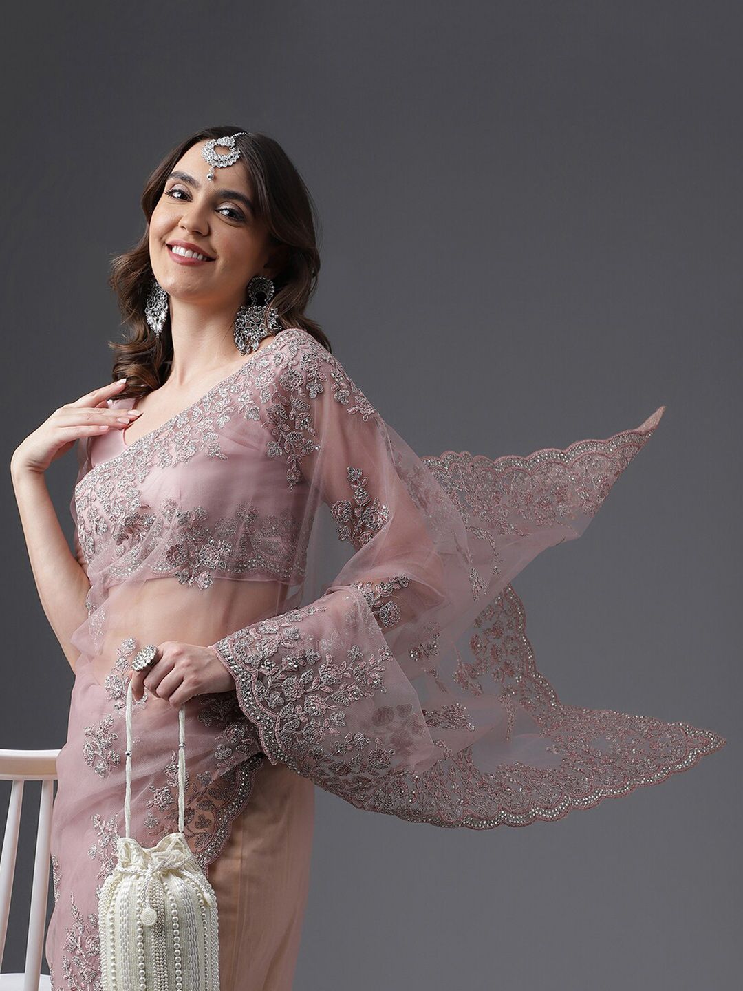 Saree Jaring Bersulam Bunga Kasee Rekaan Tenunan