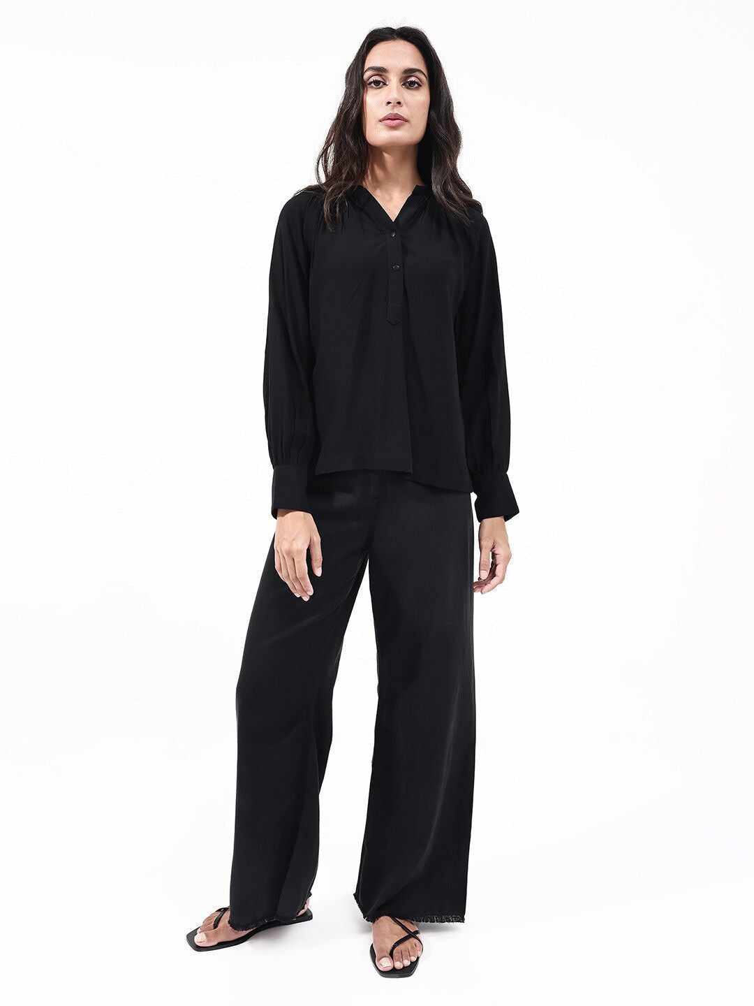 RAREISM Kella V-Neck Cuffed Sleeves Regular Top