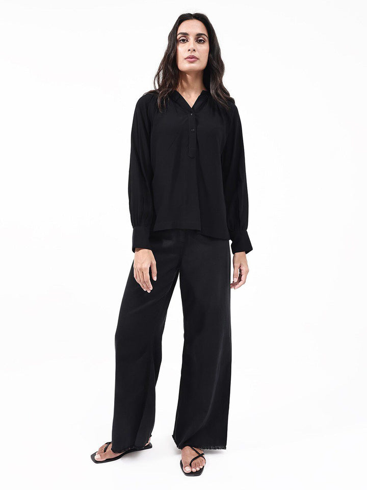 RAREISM Kella V-Neck Cuffed Sleeves Regular Top