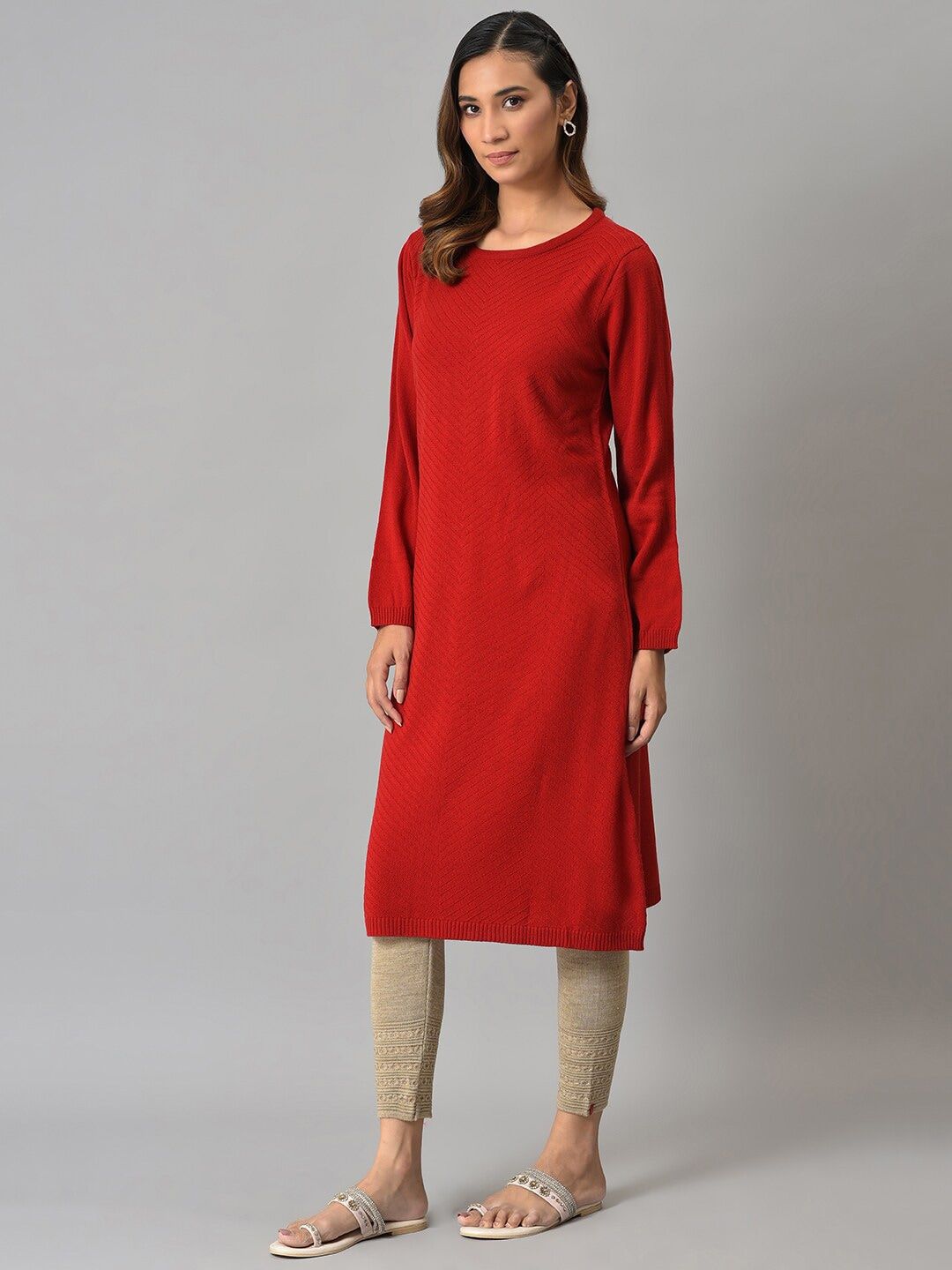 W Red Acrylic Sheath Midi Dress