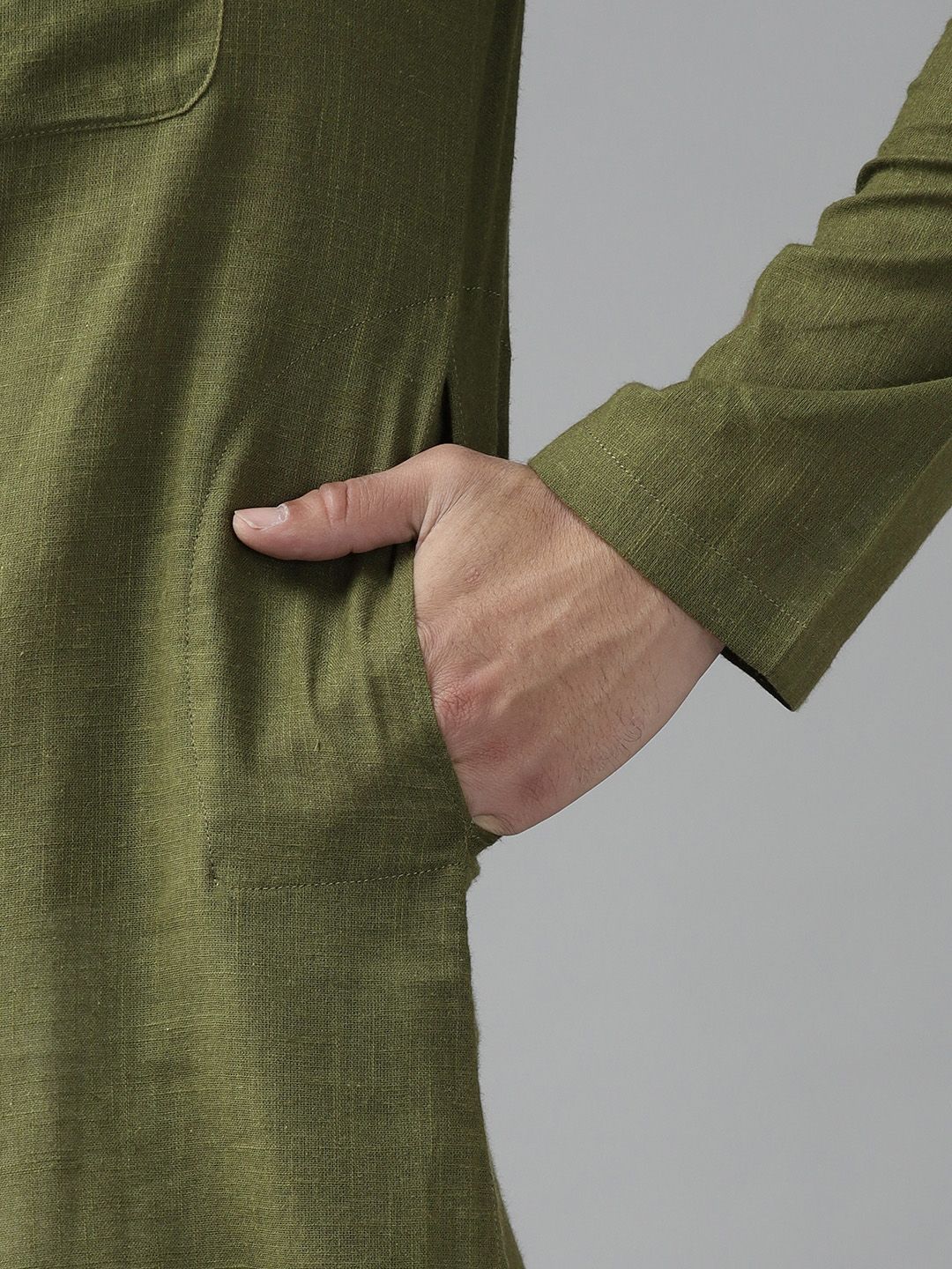 See Designs Men Green Regular Pure Cotton Kurta with Pyjamas