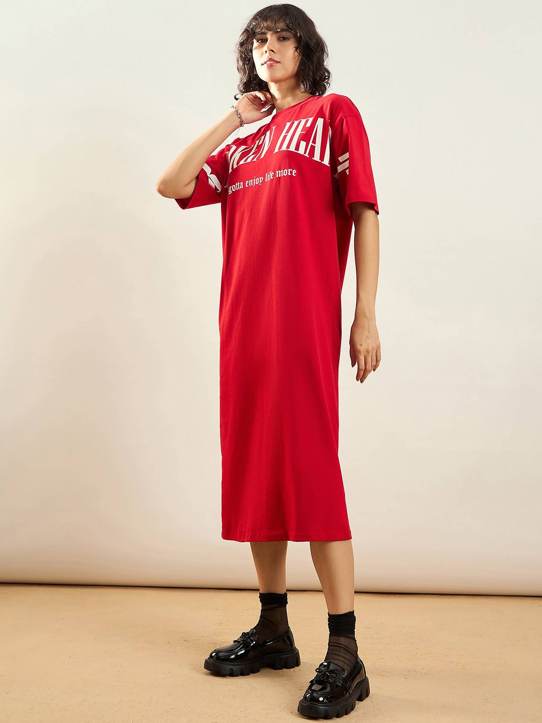 Sassafras Tipografi Merah Bercetak Kapas Tulen T-Shirt Berat