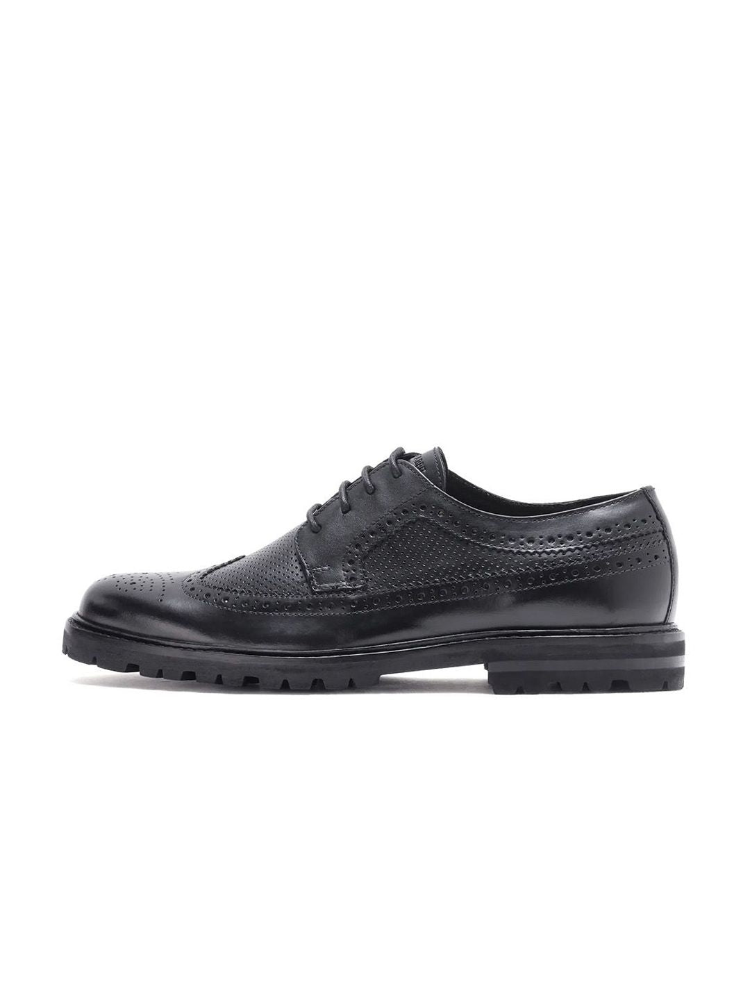 RARE RABBIT Men Textured Round Toe Leather Formal Brogues