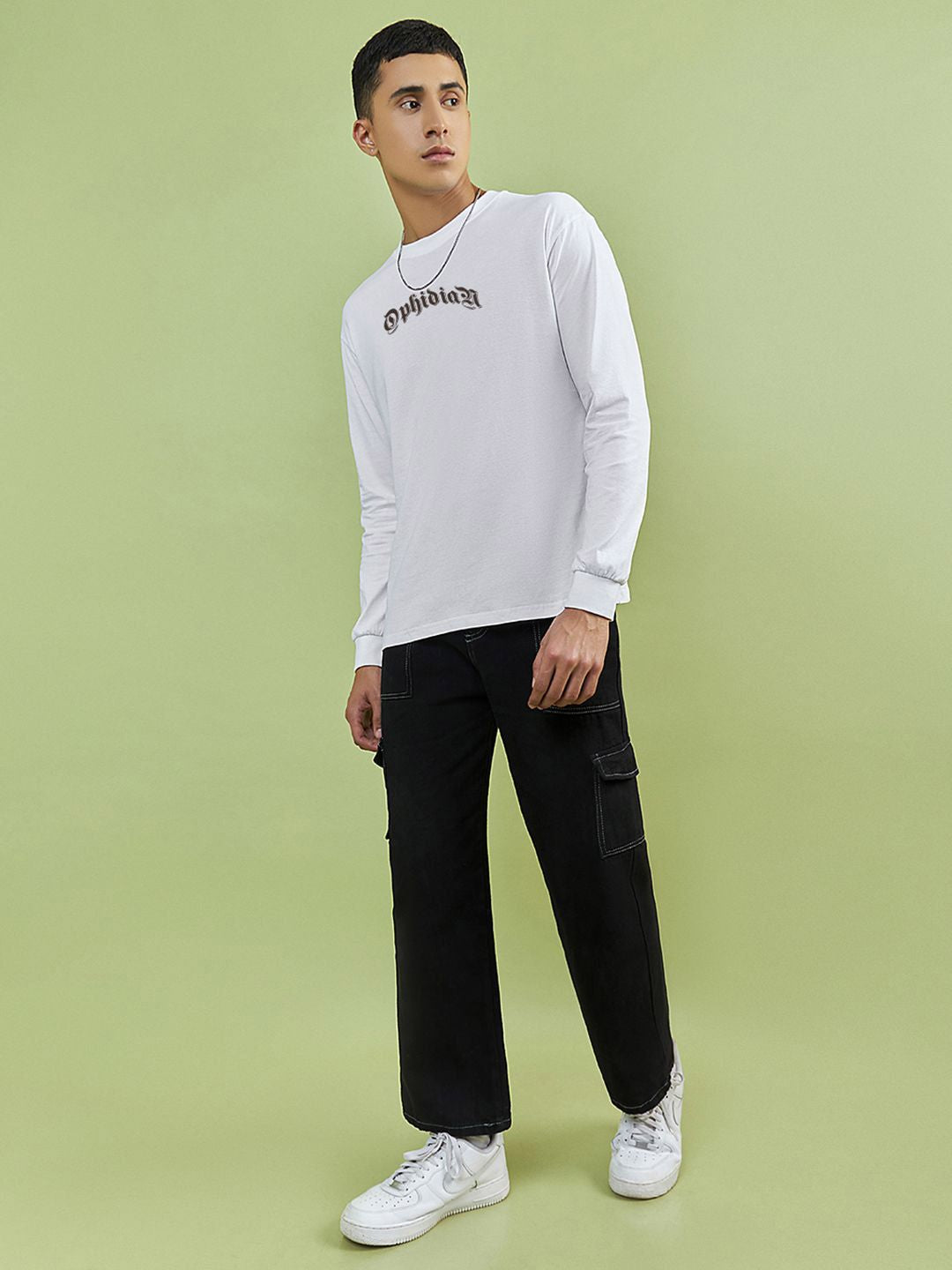 Bewakoof Men Typography Printed Round Neck Cotton Oversized T-shirt