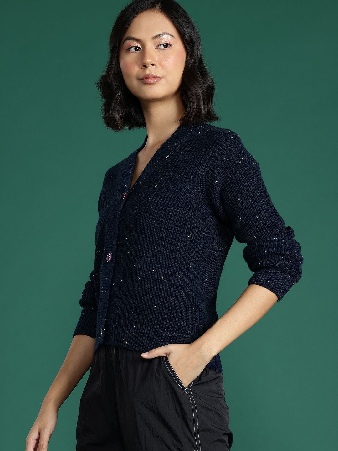DressBerry V-Neck Ribbed Cardigan