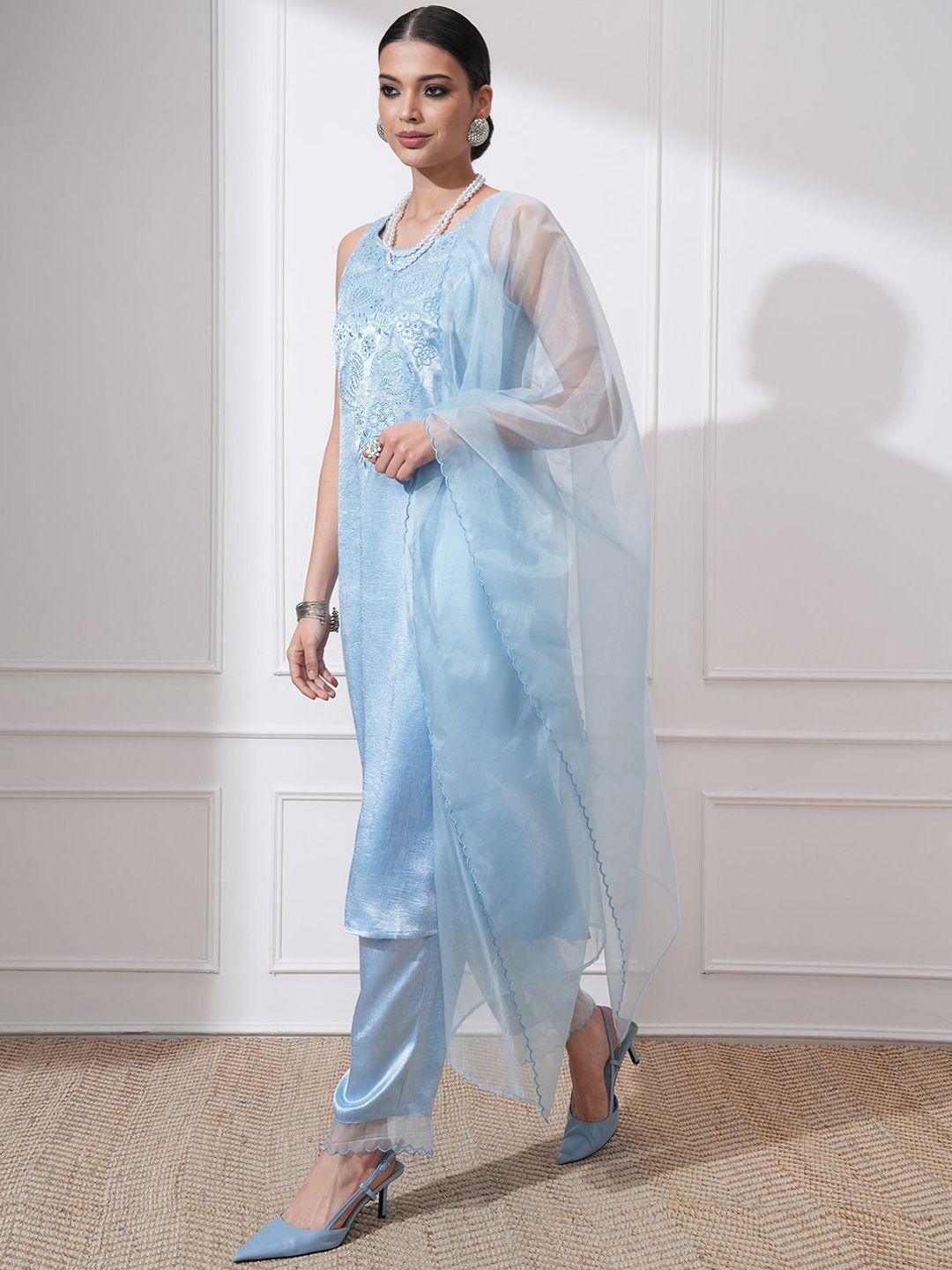 Vishudh Women Ethnic Motifs Embroidered Regular Thread Work Kurta with Trousers & With Dupatta