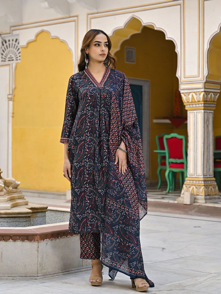 KALINI Floral Printed Pleated Straight Kurta With Trousers & Dupatta