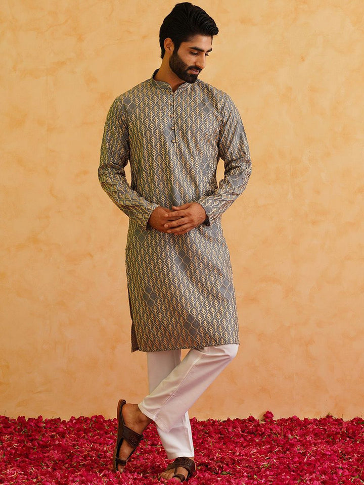 SOJANYA Ethnic Motifs Embroidered Thread Work Detailed Pure Cotton Kurta With Pyjamas