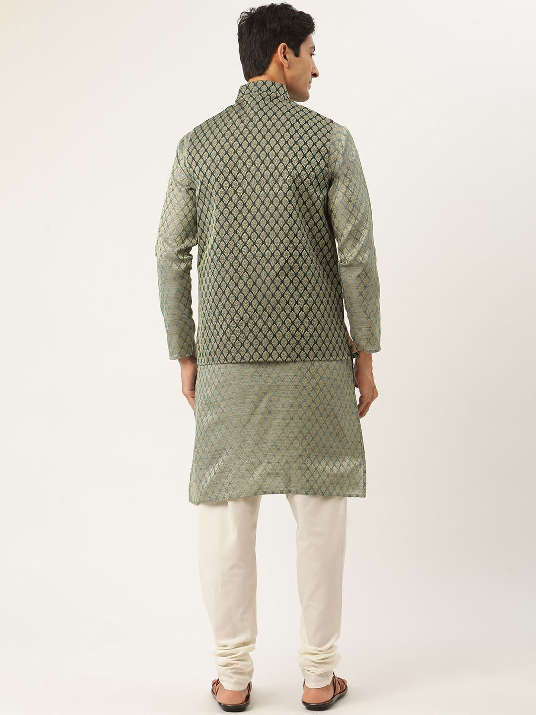 SOJANYA Men Green & Off-White Ethnic Motifs Kurta with Churidar & Nehru Jacket