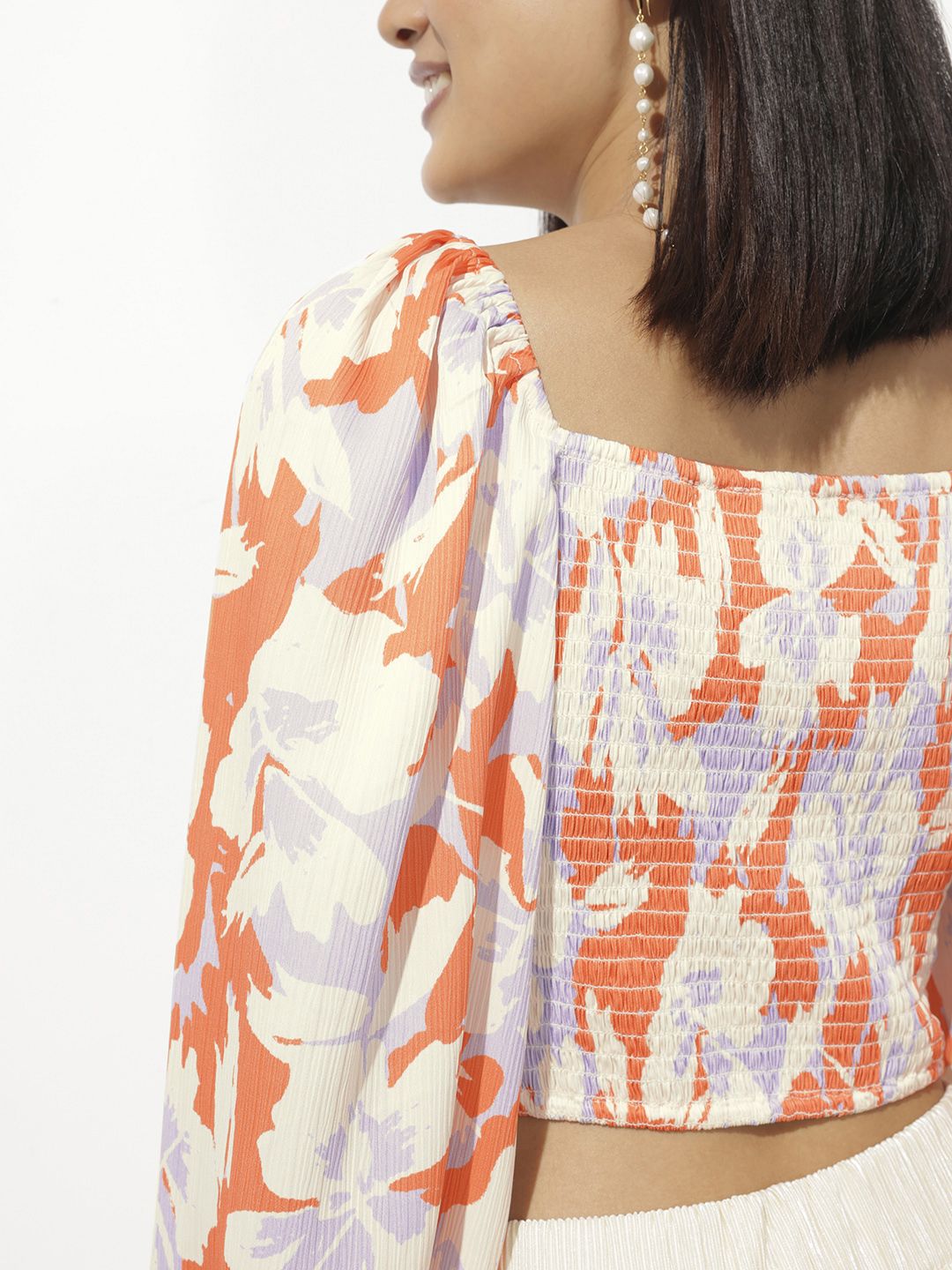 DressBerry English Garden Escape Smocked Twisted Crop Top